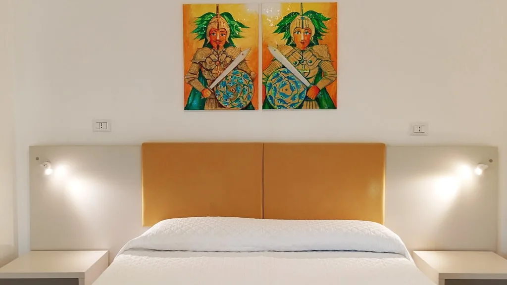 Camera da Letto - Medoro Camere Milazzo | Camera Matrimoniale o DUS con Bagno Privato MyVacanzy by Immobilfin Srl Milazzo