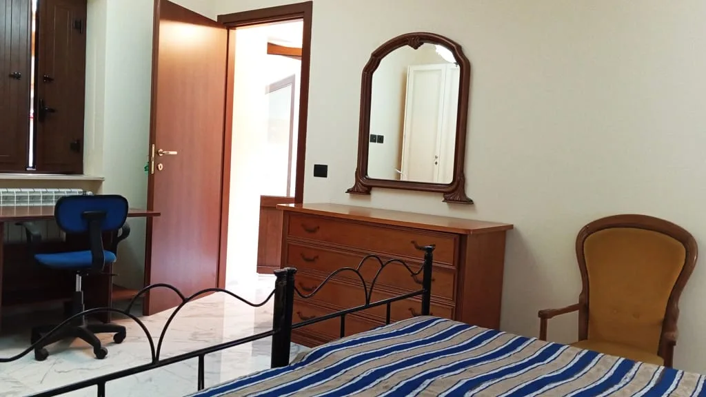 Panoramica Camera da Letto - MPA Piazza Roma Apartment - MYVACANZY - Immobilfin Milazzo