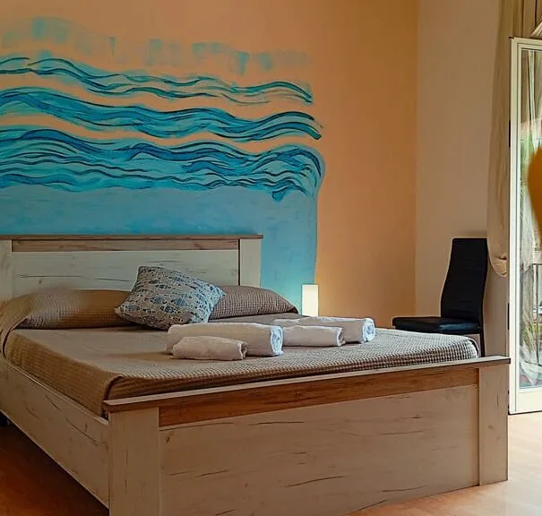 Suite Familiare con Balcone - Medoro Piazza Roma Rooms Milazzo- MYVACANZY - Immobilfin Milazzo