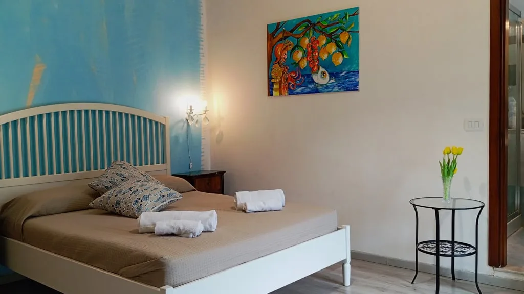 Letto - Camera Queen Standard Cam5 - MYVACANZY - Immobilfin Milazzo