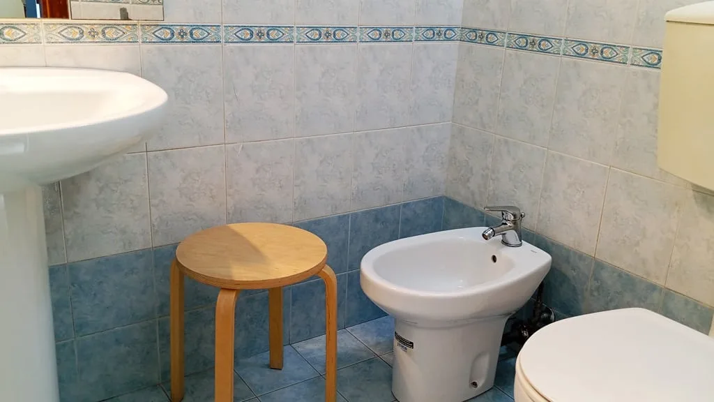 Bagno con Doccia - Camera Queen Standard Cam5 - MYVACANZY - Immobilfin Milazzo